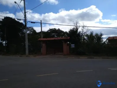 Fazenda/Sítio com 3 Quartos à venda, 118m² no Monterrey, Louveira