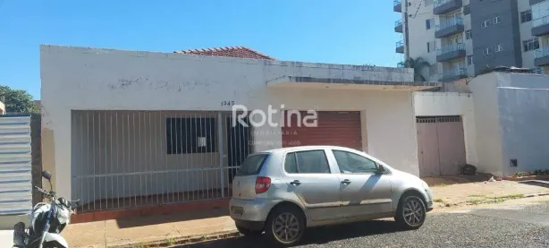 Casa com 3 Quartos para alugar, 160m² no Lídice, Uberlândia