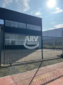 Galpão/Depósito/Armazém para alugar, 700m² no Vila Regina, Cachoeirinha