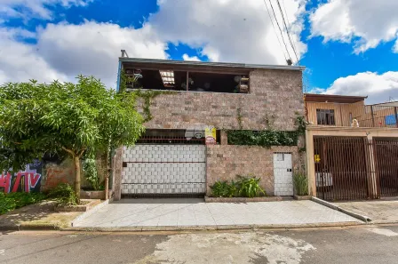 Sobrado com 4 Quartos à venda, 260m² no Sítio Cercado, Curitiba