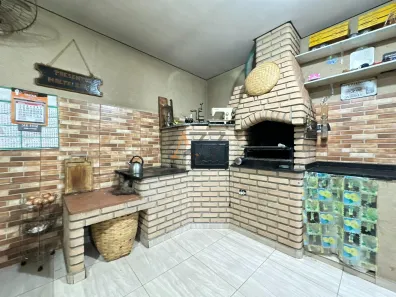 Casa com 3 Quartos à venda, 235m² no Jardim Simões, São José do Rio Preto