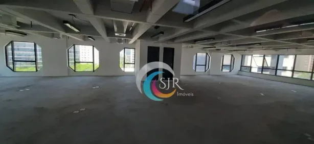 Sala Comercial para alugar, 114m² no Itaim Bibi, São Paulo