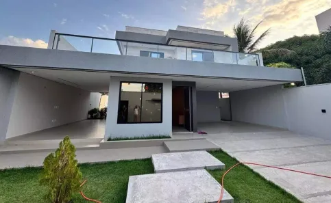 Casa com 4 Quartos à venda, 235m² no Ininga, Teresina
