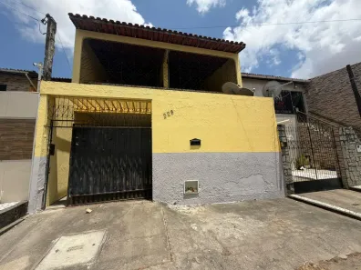 Casa com 4 Quartos à venda, 99m² no Maraponga, Fortaleza