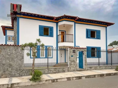 Casa com 6 Quartos à venda, 600m² no Bosque dos Pinheiros, Juiz de Fora
