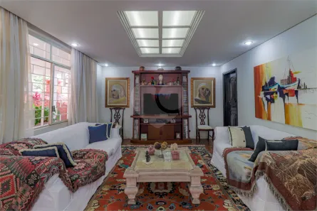 Sobrado com 4 Quartos à venda, 650m² no Sumaré, São Paulo