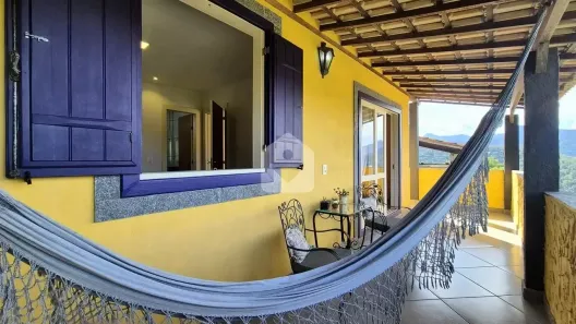 Casa com 2 Quartos à venda, 178m² no Nogueira, Petrópolis