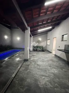 Casa com 3 Quartos à venda, 166m² no Jardim das Palmeiras, Uberlândia