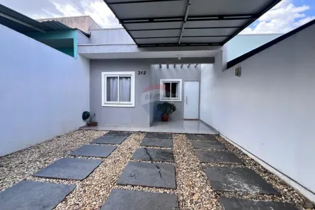 Casa com 2 Quartos à venda, 77m² no 14 de Novembro, Cascavel