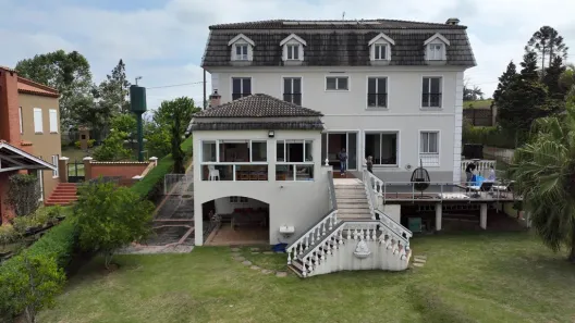 Casa de Condomínio com 4 Quartos à venda, 350m² no do Carmo (Canguera), São Roque