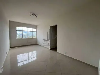 Apartamento com 3 Quartos à venda, 134m² no Jardim Amália, Volta Redonda