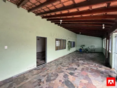 Casa com 2 Quartos à venda, 190m² no Antônio Zanaga II, Americana