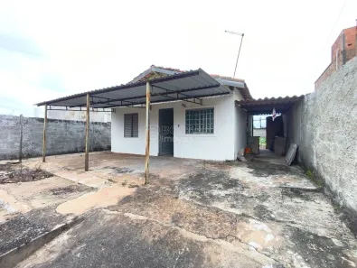 Casa com 2 Quartos à venda, 81m² no Jardim Roberto Selmi Dei, Araraquara