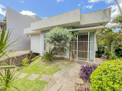 Casa com 3 Quartos à venda, 350m² no Vila Assunção, Porto Alegre