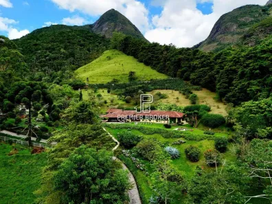 Fazenda/Sítio com 6 Quartos à venda, 600m² no Vargem Grande, Teresópolis