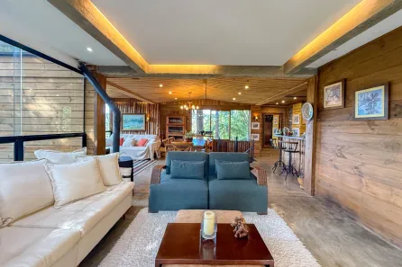 Casa com 4 Quartos à venda, 214m² no Parque do Ingá, Teresópolis