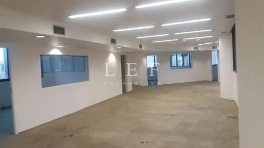 Sala Comercial à venda, 254m² no Cidade Monções, São Paulo