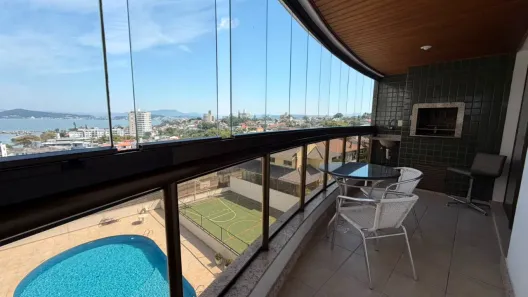 Apartamento com 2 Quartos à venda, 110m² no Coqueiros, Florianópolis