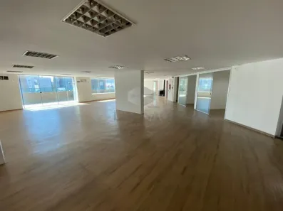 Sala Comercial à venda, 559m² no Santa Efigênia, Belo Horizonte
