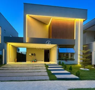Casa com 4 Quartos à venda, 224m² no Autódromo, Eusébio