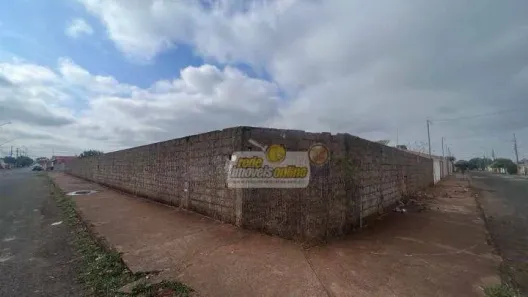 Lote/Terreno à venda, 335m² no Parque dos Girassóis, Uberaba