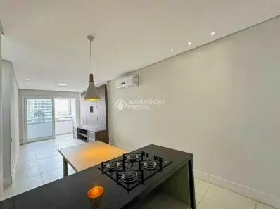 Apartamento com 2 Quartos à venda, 74m² no Centro, Florianópolis