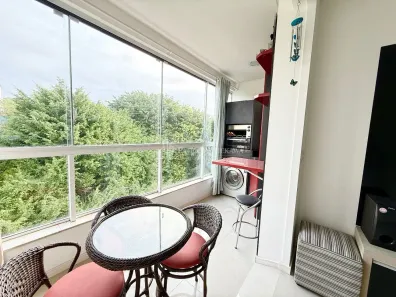 Apartamento com 2 Quartos para alugar, 74m² no Tabuleiro, Camboriú