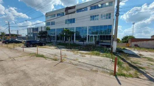 Prédio Comercial à venda, 2260m² no Parque Industrial, Itu