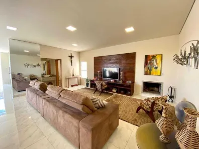 Casa com 4 Quartos à venda, 300m² no Jardim São Pedro, Mogi das Cruzes