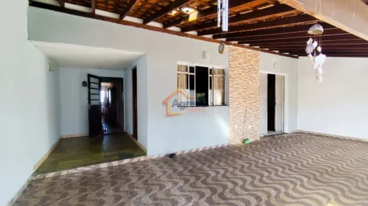 Casa com 3 Quartos à venda, 175m² no Loteamento Parque Itacolomy, Mogi Guaçu