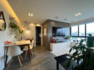 Apartamento com 2 Quartos para alugar, 62m² no Passo da Areia, Porto Alegre