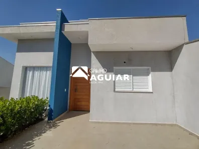 Casa com 2 Quartos para alugar, 93m² no Vila Santana, Valinhos