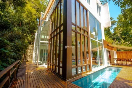 Casa de Condomínio com 5 Quartos para venda ou aluguel, 700m² no Balneario Praia do Perequê, Guarujá