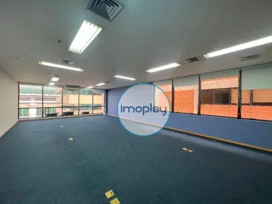 Sala Comercial para alugar, 251m² no Vila Olímpia, São Paulo
