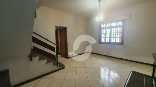 Prédio Comercial com 3 Quartos à venda, 207m² no Icaraí, Niterói