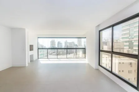 Apartamento com 3 Quartos à venda, 137m² no Meia Praia, Itapema