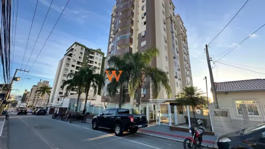 Apartamento com 2 Quartos à venda, 71m² no Barreiros, São José