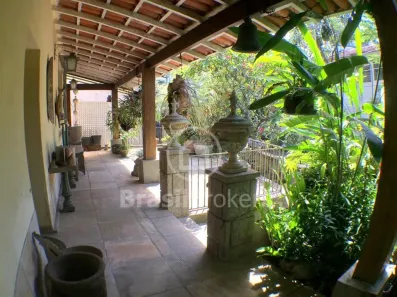 Casa com 5 Quartos à venda, 414m² no Jardim Botânico, Rio de Janeiro