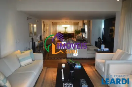 Apartamento com 3 Quartos à venda, 271m² no Vila Morumbi, São Paulo