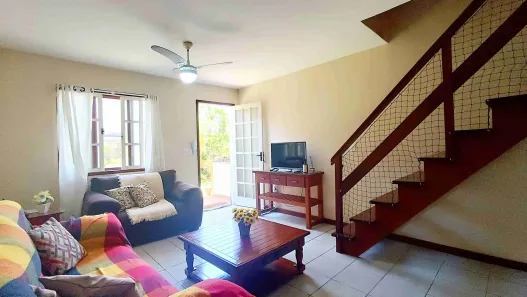 Casa de Condomínio com 2 Quartos à venda, 75m² no Ogiva, Cabo Frio