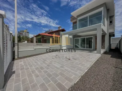 Casa com 3 Quartos à venda, 225m² no Capão da Canoa, Capão da Canoa