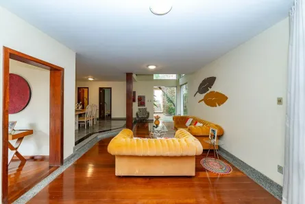 Casa com 4 Quartos à venda, 282m² no Buritis, Belo Horizonte