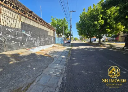 Galpão/Depósito/Armazém para venda ou aluguel, 511m² no Vila União, Fortaleza