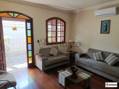 Casa com 3 Quartos à venda, 291m² no Santa Mônica, Belo Horizonte
