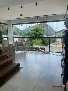 Casa com 4 Quartos à venda, 280m² no Itacoatiara, Niterói