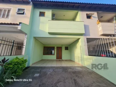 Casa com 3 Quartos à venda, 150m² no Espírito Santo, Porto Alegre