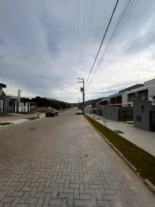 Sobrado com 2 Quartos à venda, 93m² no São João do Rio Vermelho, Florianópolis
