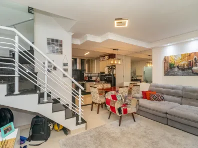 Casa com 3 Quartos à venda, 141m² no Penha de França, São Paulo
