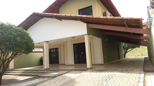 Sobrado com 3 Quartos à venda, 487m² no Piçarra, Teresina