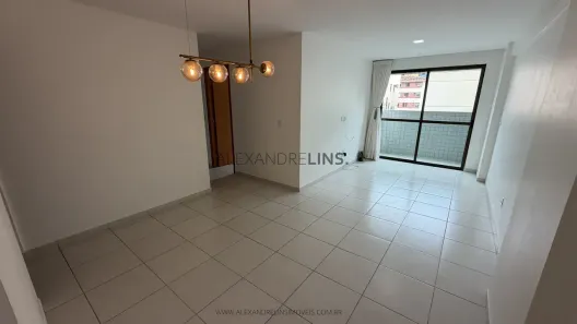Apartamento com 2 Quartos para alugar, 81m² no Jatiúca, Maceió